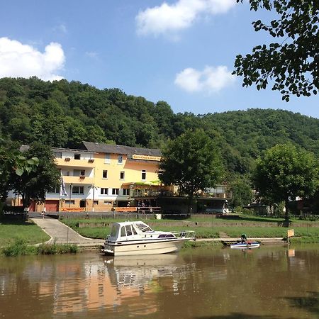 Hotel Gasthof Zum Lahntal Laurenburg Exterior foto